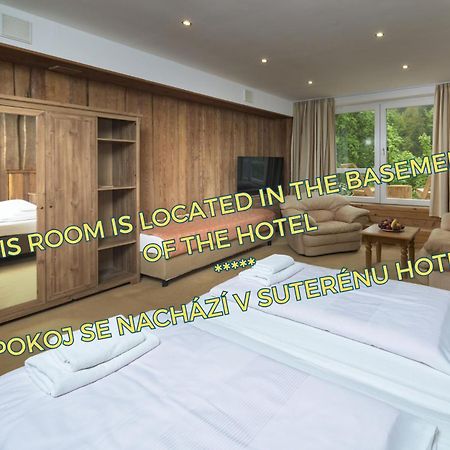 Hotel Tri Ruze Szpindlerowy Młyn Zewnętrze zdjęcie