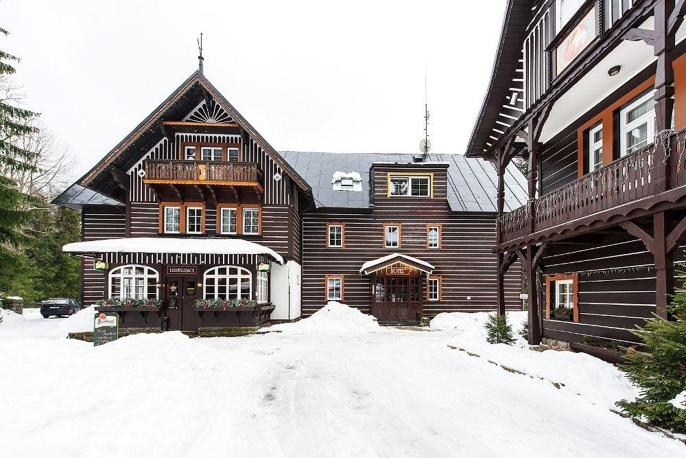 Hotel Tri Ruze Szpindlerowy Młyn Zewnętrze zdjęcie