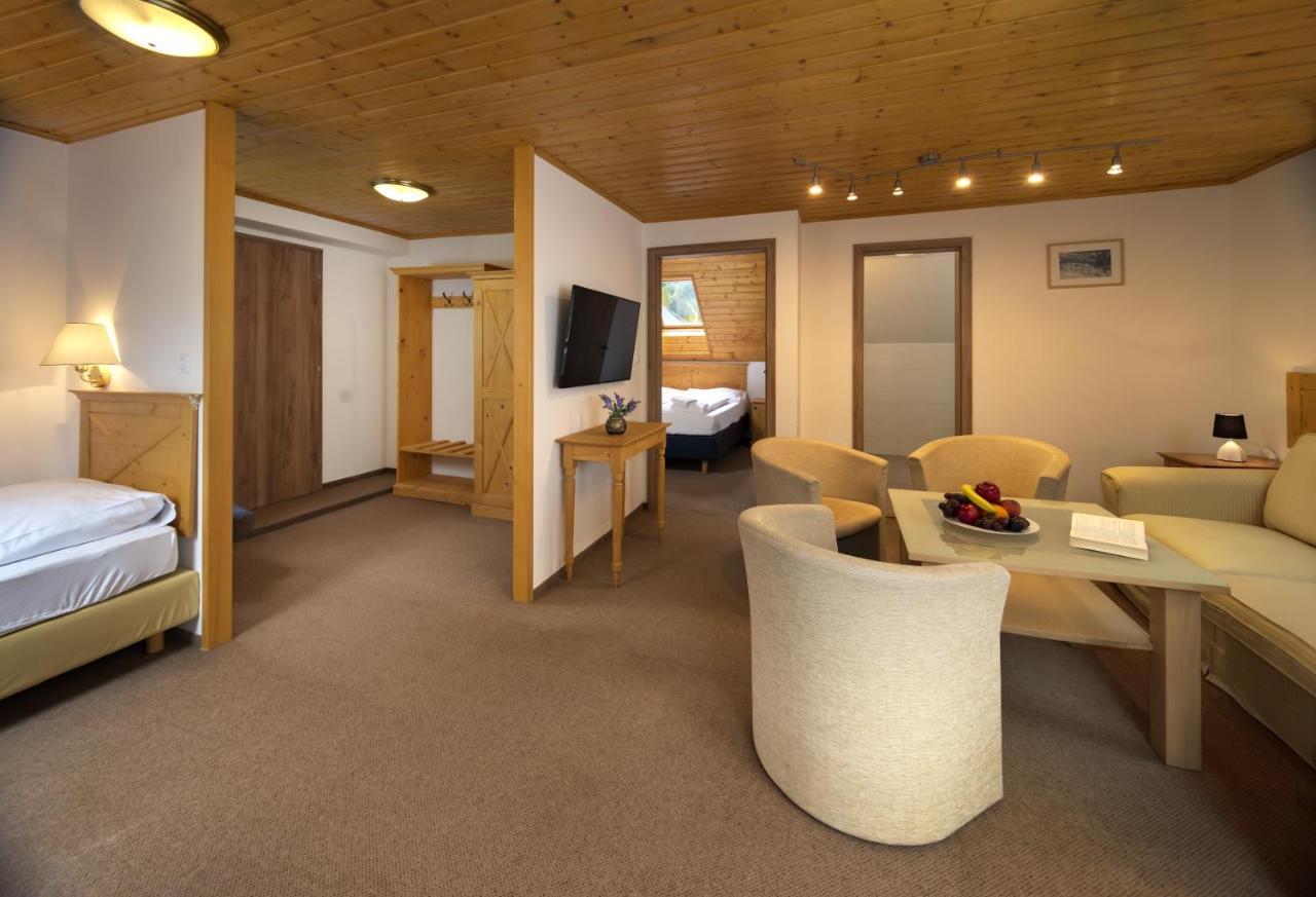 Hotel Tri Ruze Szpindlerowy Młyn Zewnętrze zdjęcie