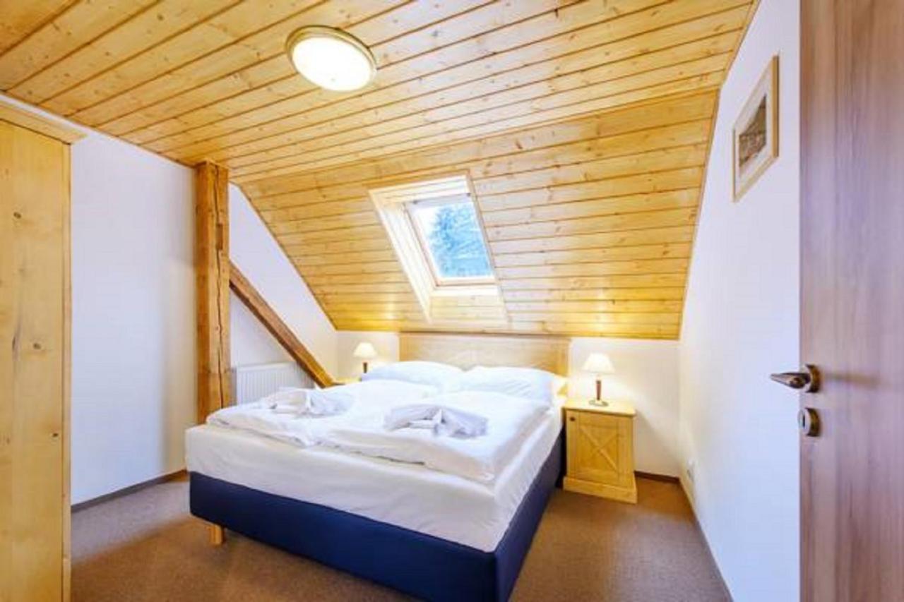 Hotel Tri Ruze Szpindlerowy Młyn Zewnętrze zdjęcie