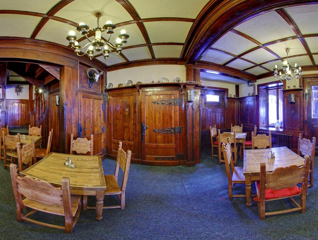 Hotel Tri Ruze Szpindlerowy Młyn Zewnętrze zdjęcie